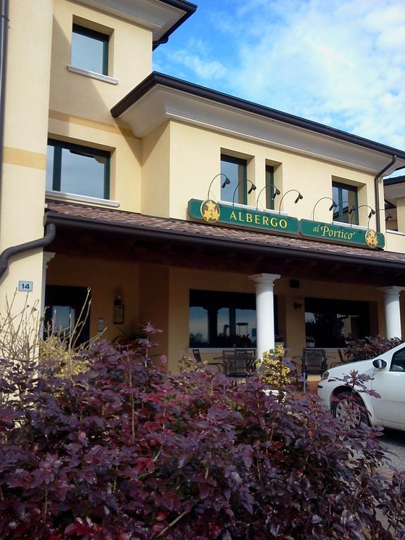 Albergo Al Portico Azzano Decimo Exterior photo